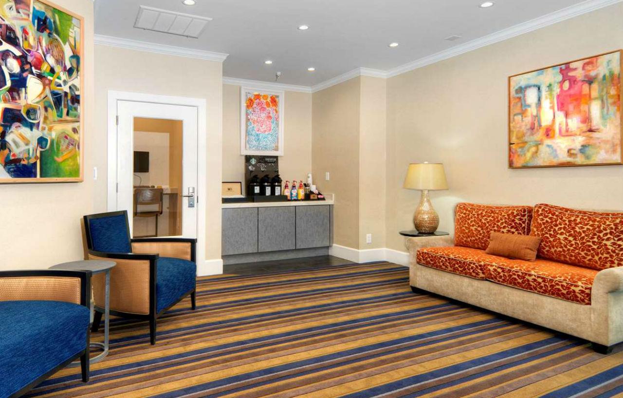 Best Western Plus Palm Court Hotel Davis Exterior foto