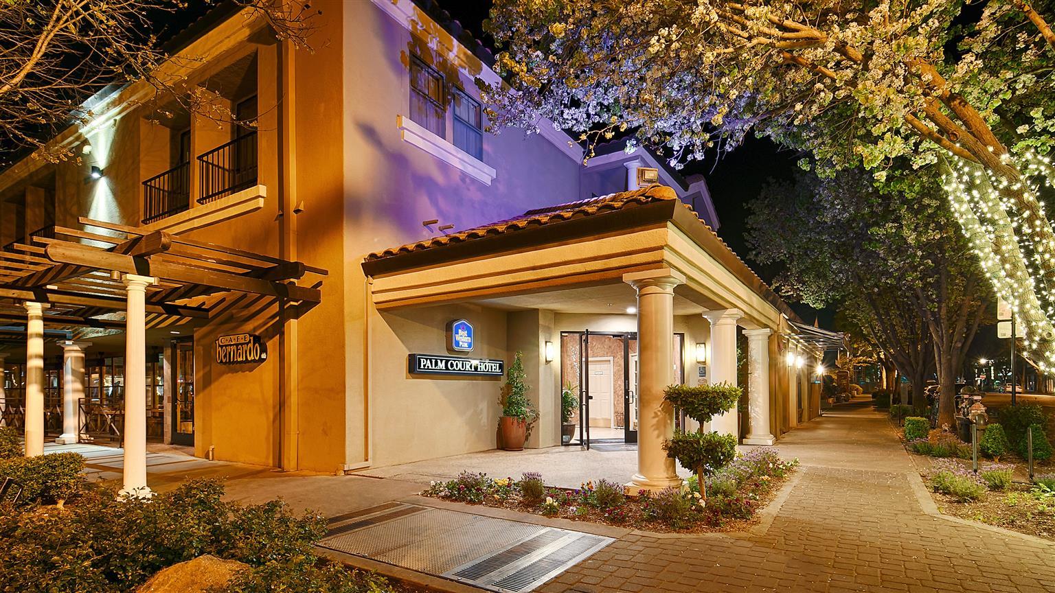 Best Western Plus Palm Court Hotel Davis Exterior foto
