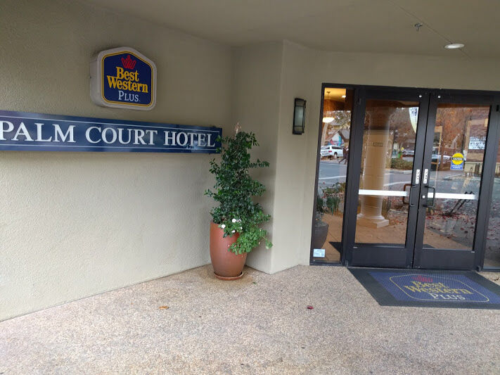 Best Western Plus Palm Court Hotel Davis Exterior foto